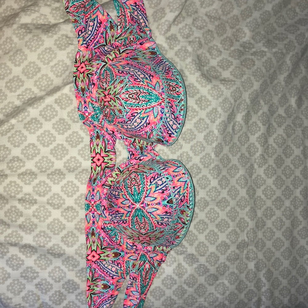 Scoop Bikini top
